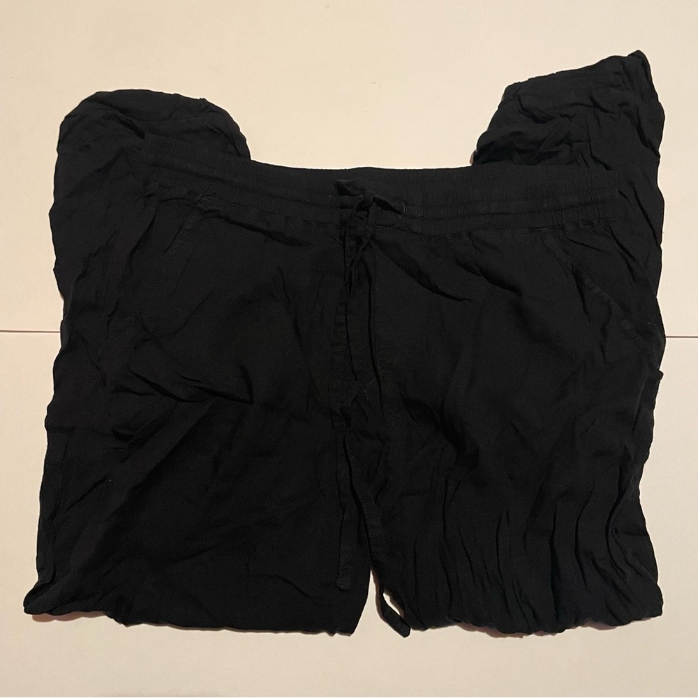 Black Mudd lightweight joggers